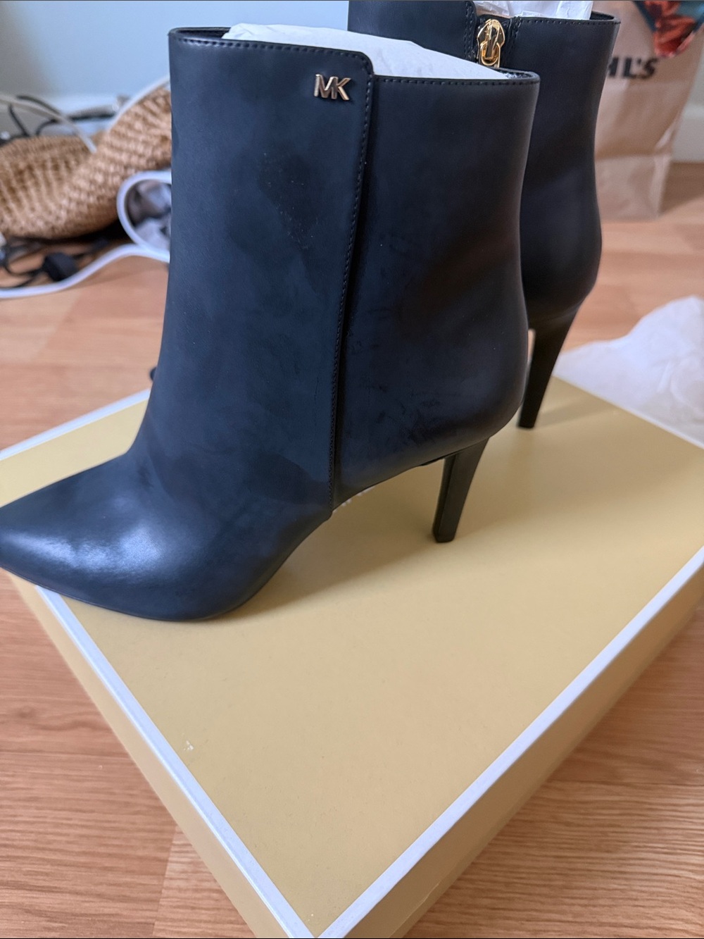 Michael Kors Black Leather Pointed Toe Stiletto Ankle Boots